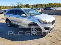 2017 KIA Sorento photo