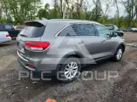 2017 KIA Sorento фото
