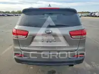 2017 KIA Sorento photo
