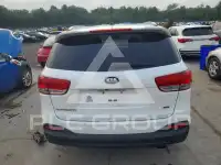 2017 KIA Sorento photo