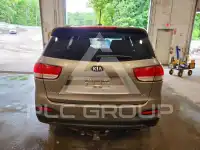 2017 KIA Sorento photo