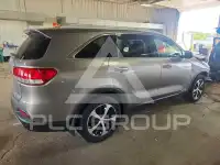 2017 KIA Sorento photo