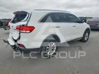 2017 KIA Sorento photo