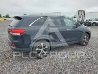 2017 KIA Sorento photo