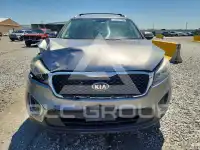 2017 KIA Sorento photo