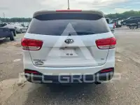 2017 KIA Sorento photo