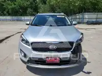 2017 KIA Sorento photo