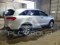 2017 KIA Sorento photo