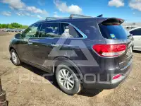 2017 KIA Sorento photo