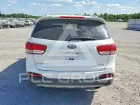 2017 KIA Sorento photo