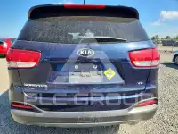 2017 KIA Sorento photo