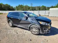 2017 KIA Sorento photo