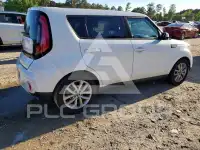 2017 KIA Soul photo