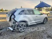 2017 KIA Niro photo