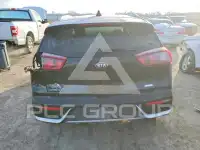 2017 KIA Niro photo