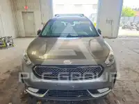 2017 KIA Niro photo