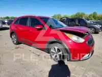 2017 KIA Niro photo