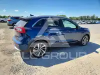 2017 KIA Niro photo