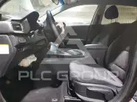 2017 KIA Niro photo