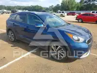 2017 KIA Niro photo