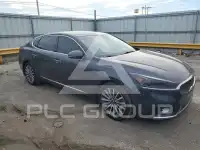 2017 KIA Cadenza photo