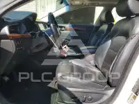 2017 KIA Cadenza photo