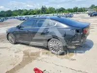 2017 KIA Cadenza photo