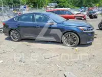 2017 KIA Cadenza photo