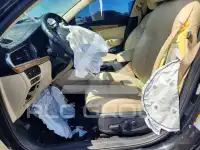 2017 KIA Cadenza photo