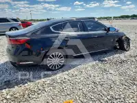 2017 KIA Cadenza photo