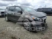 2017 KIA Sedona фото