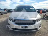 2017 KIA Sedona photo