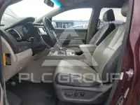 2017 KIA Sedona photo