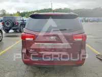 2017 KIA Sedona фото