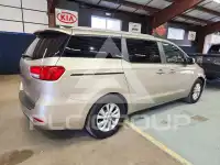2017 KIA Sedona фото