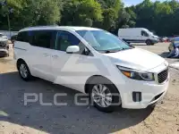 2017 KIA Sedona photo