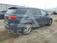 2017 KIA Sedona фото