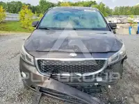 2017 KIA Sedona photo