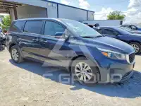 2017 KIA Sedona фото