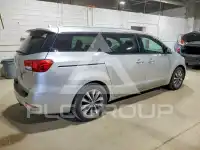 2017 KIA Sedona фото