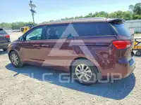 2017 KIA Sedona photo
