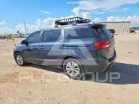 2017 KIA Sedona photo
