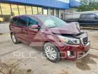 2017 KIA Sedona photo