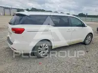 2017 KIA Sedona photo