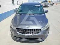 2017 KIA Sedona фото