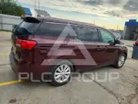2017 KIA Sedona photo