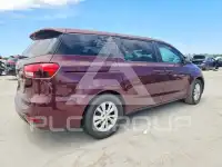 2017 KIA Sedona photo