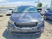 2017 KIA Sedona photo