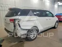 2017 KIA Sedona photo