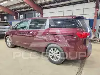 2017 KIA Sedona фото